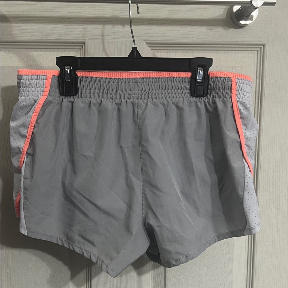 Nike Women's Gray and Pink Athletic Shorts - Picture 4 of 5